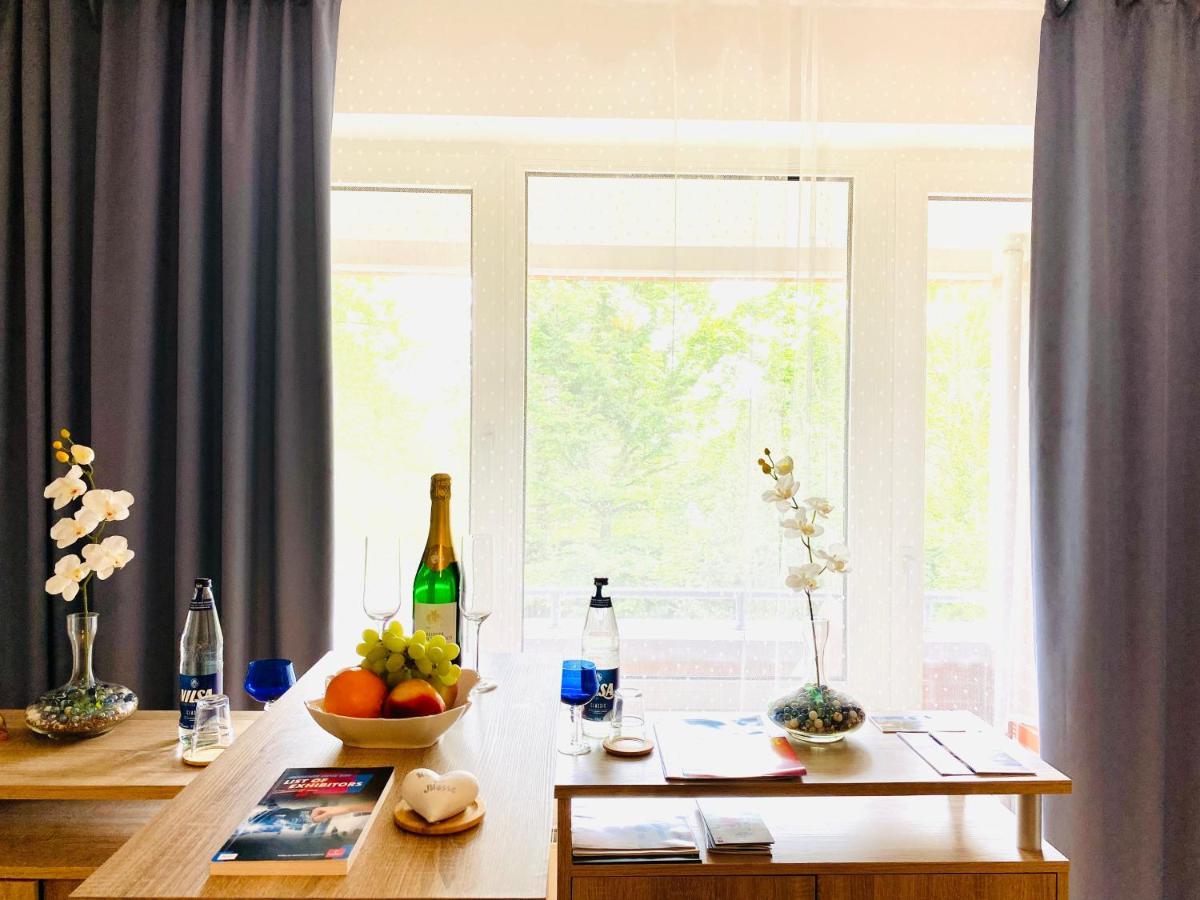 Welcome To Messe! Two-Bedroom Smartapartment &Balcony Hannover Exterior photo