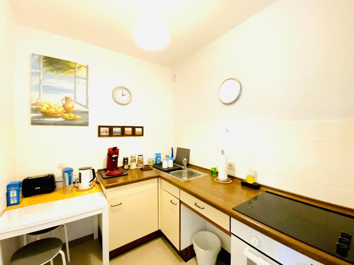 Welcome To Messe! Two-Bedroom Smartapartment &Balcony Hannover Exterior photo