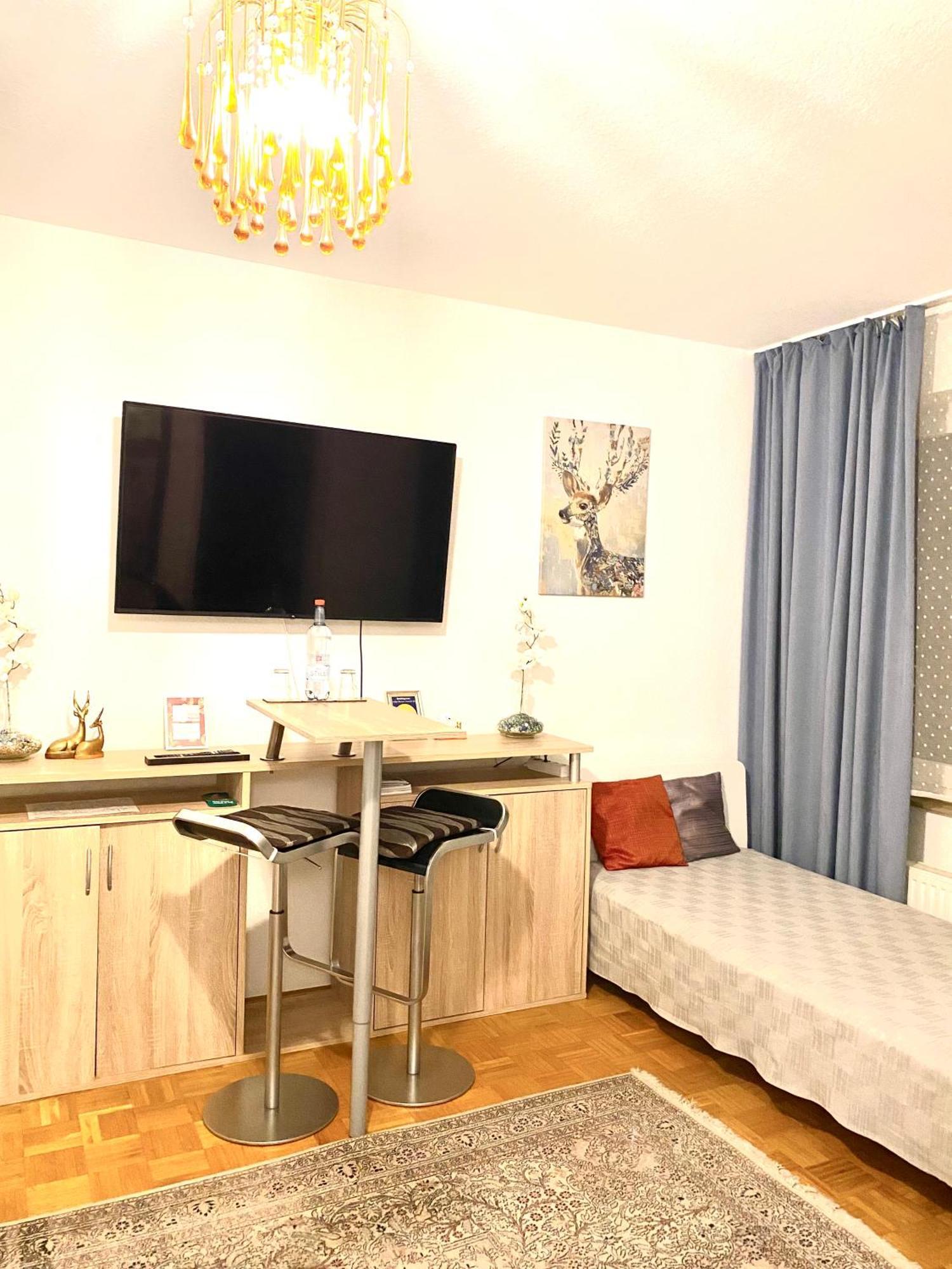 Welcome To Messe! Two-Bedroom Smartapartment &Balcony Hannover Exterior photo